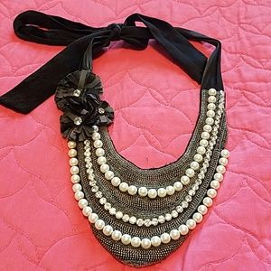 Stella & Dot bib necklace
